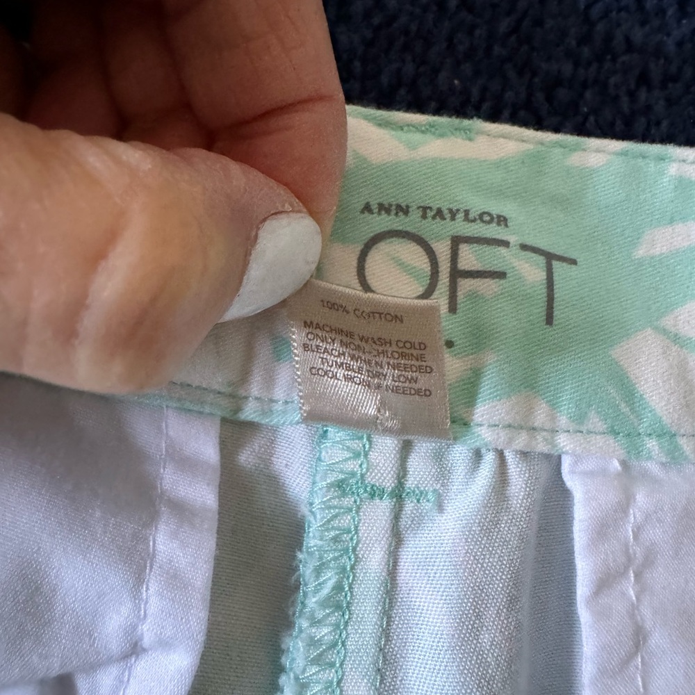 Ann Taylor LOFT 4-Inch Patterned Shorts Size 6 worn/washed once 100% cotton - Picture 7 of 8